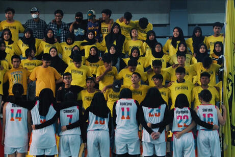 Basket Putri SMALABAYA & FIVEOURIA